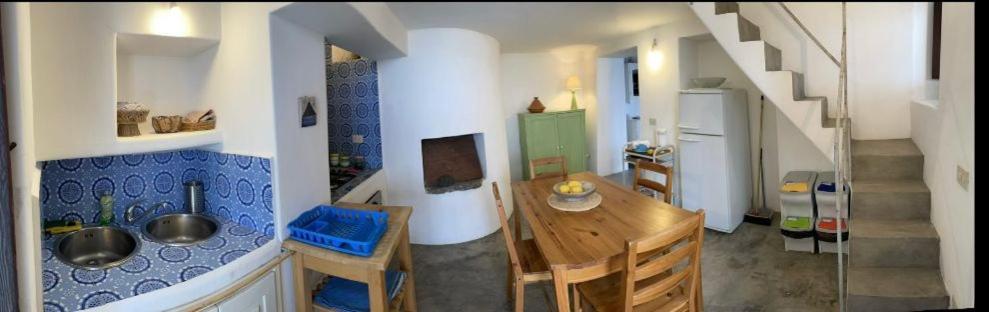 Apartamento Limoneto Estrómboli Exterior foto